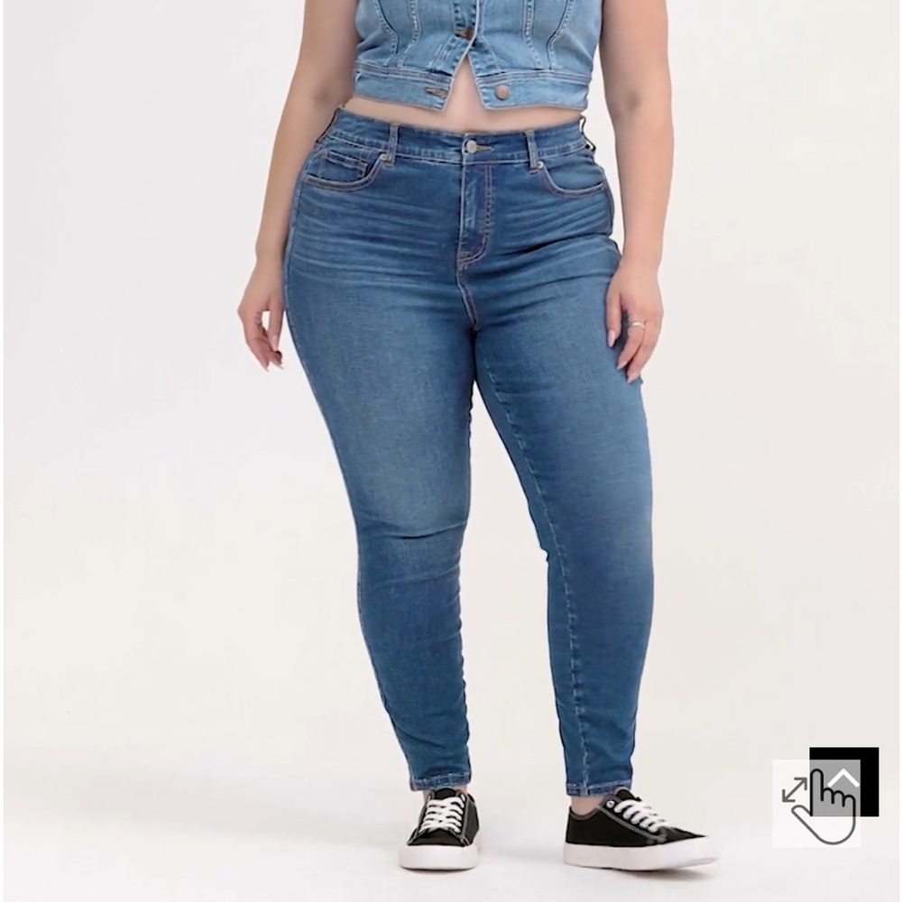 Torrid Women's Trio Skinny Jeans